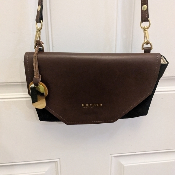 R. Riveter Patton Crossbody Bag - Picture 2 of 8